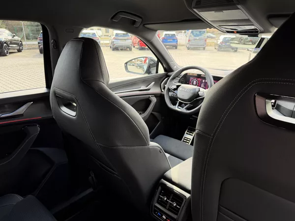 Škoda Kodiaq 2.0TDI 142kW 4X4 SPORT HUD TZ! - foto 30