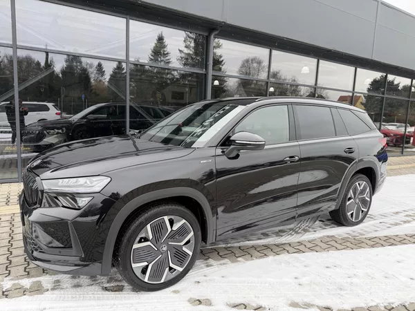 Škoda Kodiaq 2.0TDI 142kW 4X4 SPORT DCC CZ! - foto 2