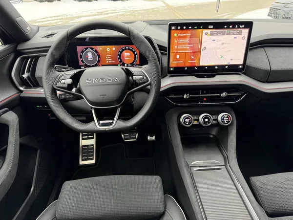Škoda Kodiaq 2.0TDI 142kW 4X4 SPORT DCC CZ! - foto 22