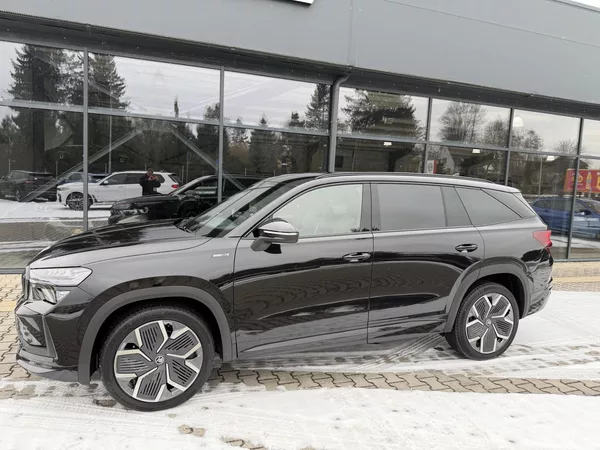 Škoda Kodiaq 2.0TDI 142kW 4X4 SPORT DCC CZ! - foto 3