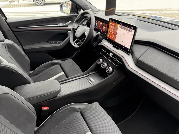 Škoda Kodiaq 2.0TDI 142kW 4X4 SPORT DCC CZ! - foto 30