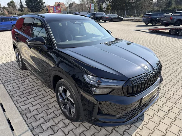 Škoda Kodiaq 2.0TDI 142kW 4X4 SPORT R19 HUD - foto 11