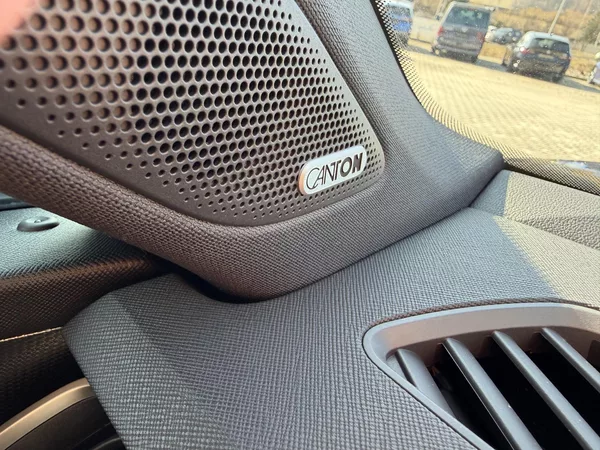 Škoda Kodiaq 2.0TDI 142kW 4X4 SPORT R19 HUD - foto 47
