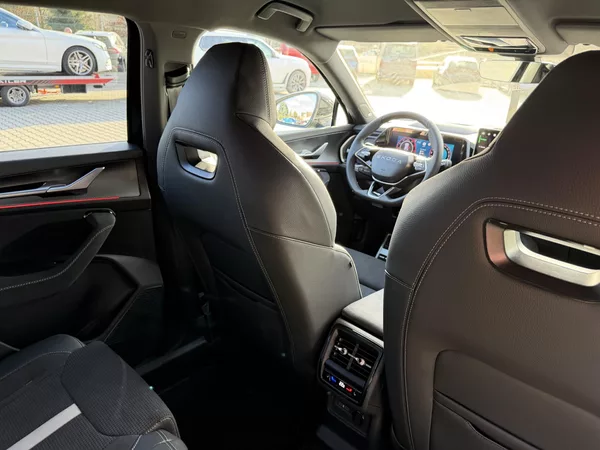 Škoda Kodiaq 2.0TDI 142kW 4X4 SP DCC TZ NT! - foto 28
