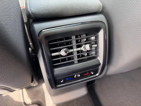 Škoda Kodiaq 2.0TDI 142kW 4X4 SP PAN TZ NT! - foto 26