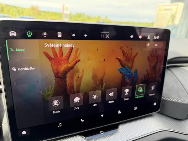 Škoda Kodiaq 2.0TDI 142kW 4X4 SP PAN TZ NT! - foto 50