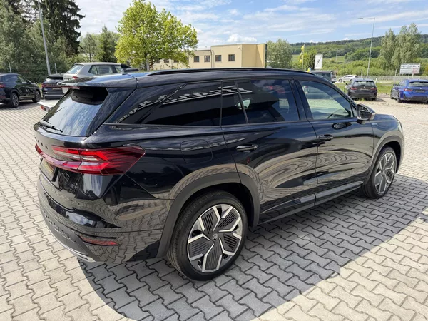 Škoda Kodiaq 2.0TDI 142kW 4X4 SP PAN TZ NT! - foto 9