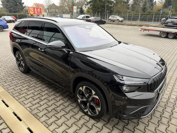 Škoda Kodiaq RS 2.0TSI 195kW 4X4 DCC NT HUD - foto 11