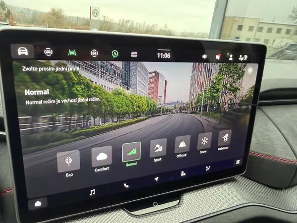 Škoda Kodiaq RS 2.0TSI 195kW 4X4 DCC NT HUD - foto 46