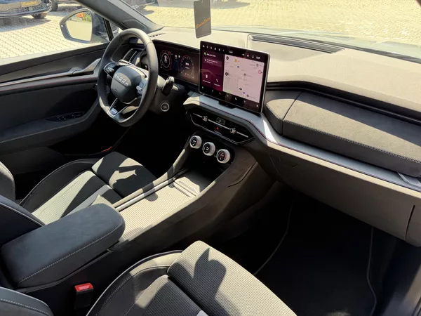 Škoda Kodiaq 2.0TDI 142kW 4X4 SP TZ NT Z5L! - foto 36
