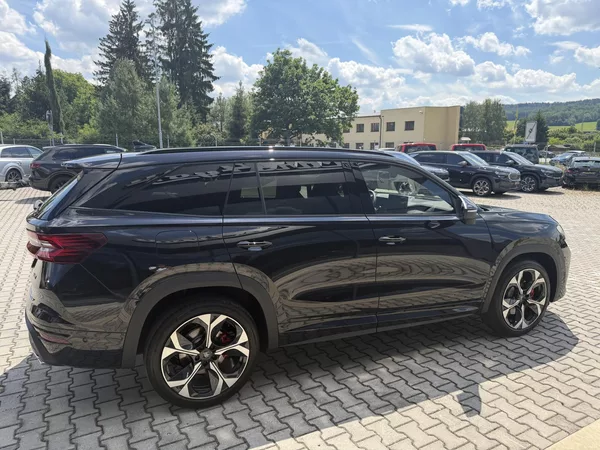 Škoda Kodiaq RS 2.0TSI 195kW 4X4 DCC NT TZ! - foto 10