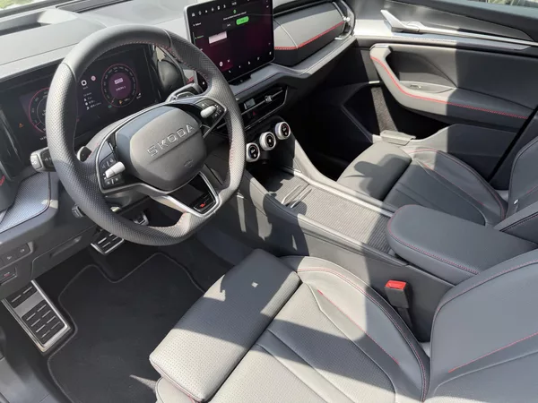 Škoda Kodiaq RS 2.0TSI 195kW 4X4 DCC NT TZ! - foto 37