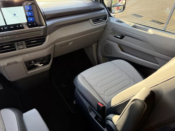 Volkswagen Caravelle 2.0TDI 125kW 8AUT DR ACC IQ!!! - foto 24
