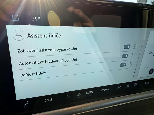 Volkswagen Caravelle 2.0TDI 125kW 8AUT DR ACC IQ!!! - foto 47