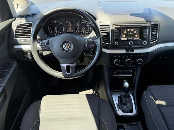 Volkswagen Sharan 2.0TDI 103kW DSG 7M EL. DVĚŘE - foto 22
