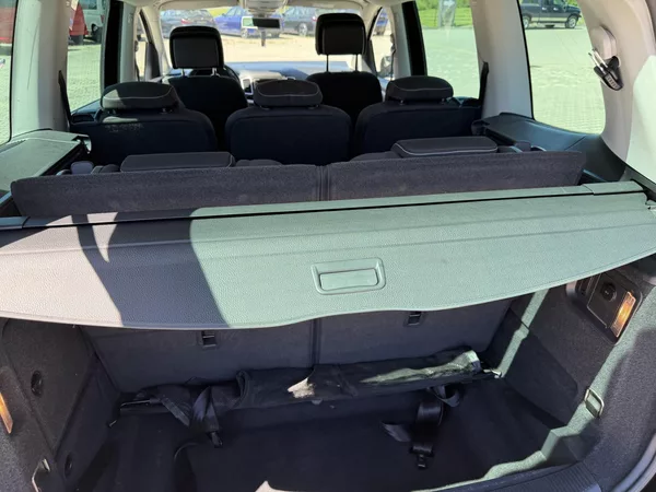 Volkswagen Sharan 2.0TDI 103kW DSG 7M EL. DVĚŘE - foto 26
