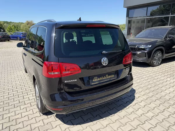 Volkswagen Sharan 2.0TDI 103kW DSG 7M EL. DVĚŘE - foto 7