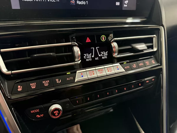 BMW Řada 8 840 XD M-PAKET LASER HUD K360! - foto 38