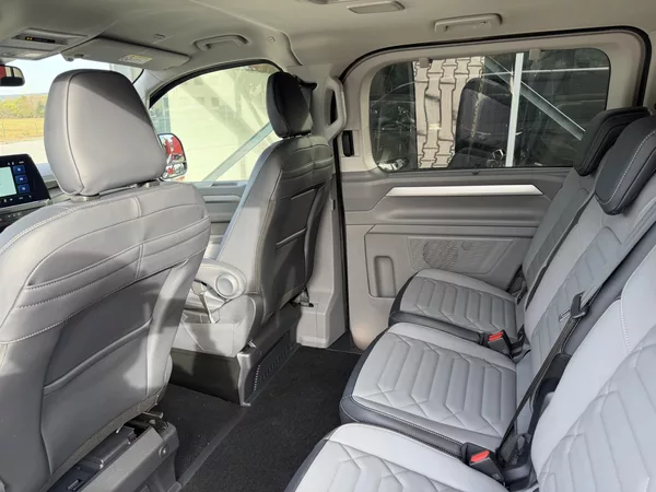 Volkswagen Caravelle 2.0TDI 125kW 4x4 8AUT DR NT CZ - foto 19