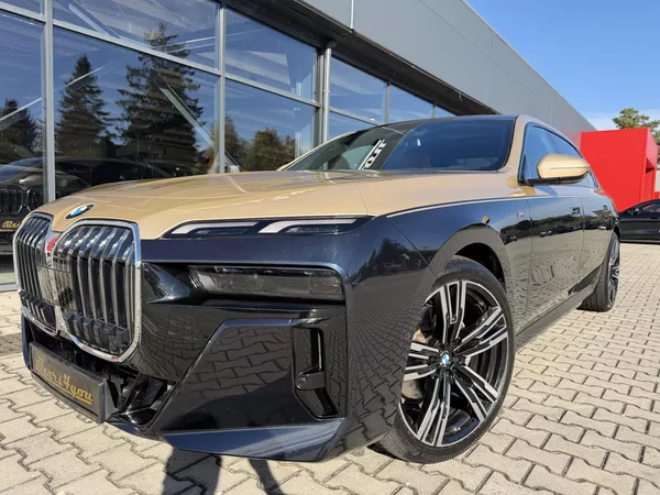 BMW Řada 7 40XD 220kW M-PAKET INDIVIDUAL!