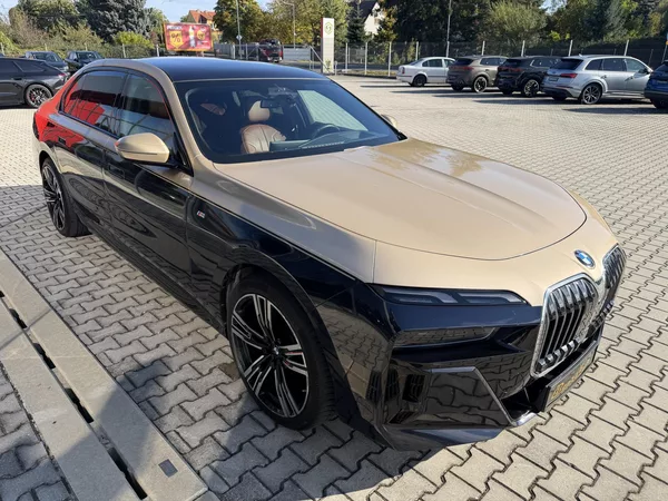 BMW Řada 7 40XD 220kW M-PAKET INDIVIDUAL! - foto 10