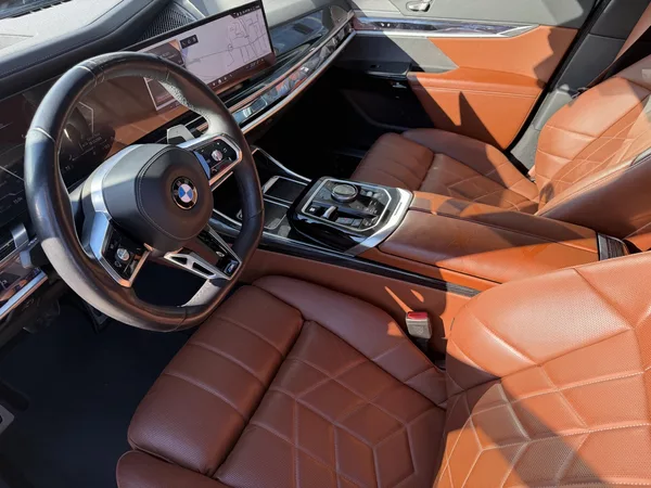 BMW Řada 7 40XD 220kW M-PAKET INDIVIDUAL! - foto 18