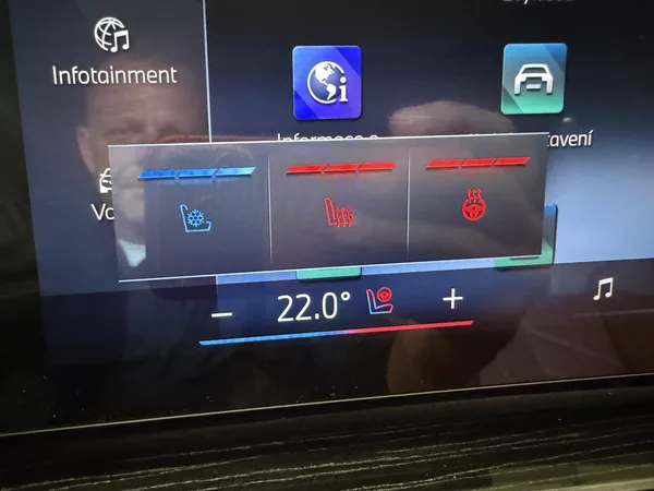 BMW Řada 7 40XD 220kW M-PAKET INDIVIDUAL! - foto 41