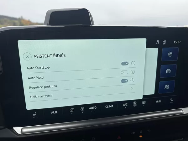 Volkswagen Caravelle 2.0TDI 125kW 4x4 8AUT DR NT CZ - foto 37