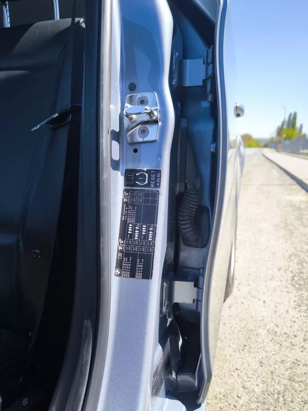 BMW Řada 1 116i 85kW SERVISKA - foto 26