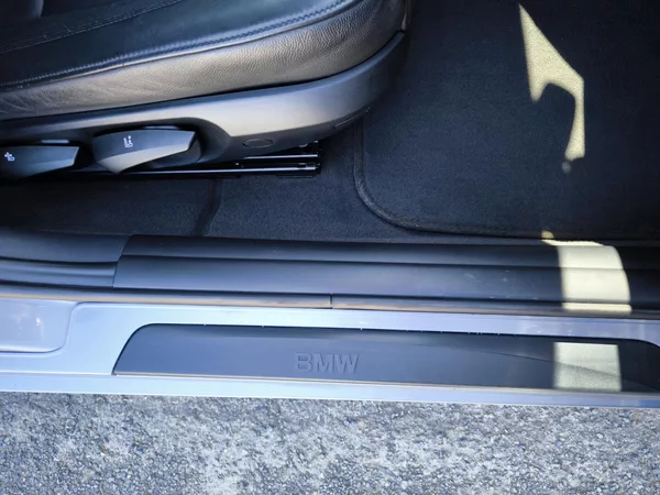 BMW Řada 1 116i 85kW SERVISKA - foto 31