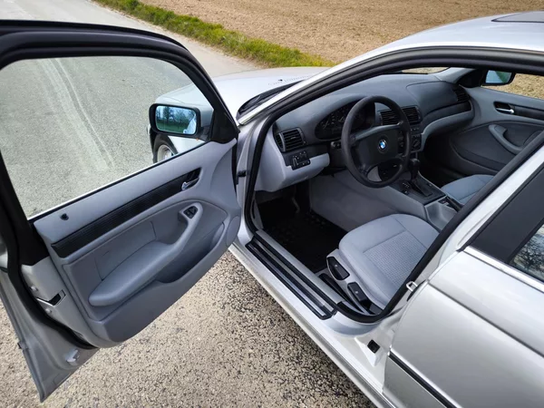 BMW Řada 3 320iAUTOMAT 6VÁLCŮ*BEZ KOROZE* - foto 20