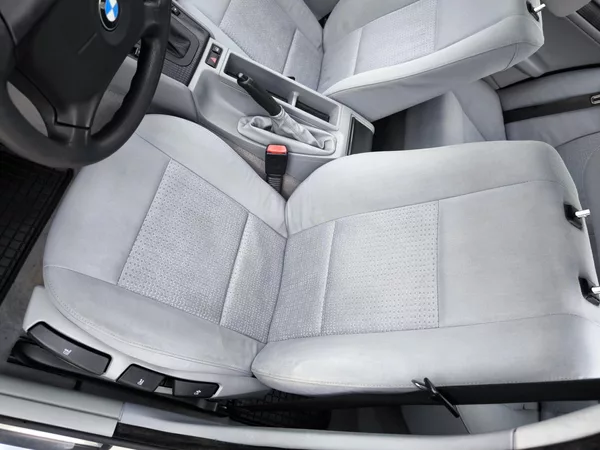 BMW Řada 3 320iAUTOMAT 6VÁLCŮ*BEZ KOROZE* - foto 24