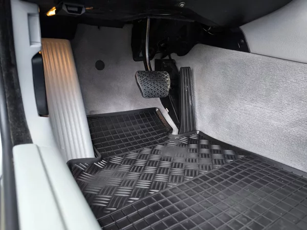 BMW Řada 3 320iAUTOMAT 6VÁLCŮ*BEZ KOROZE* - foto 25