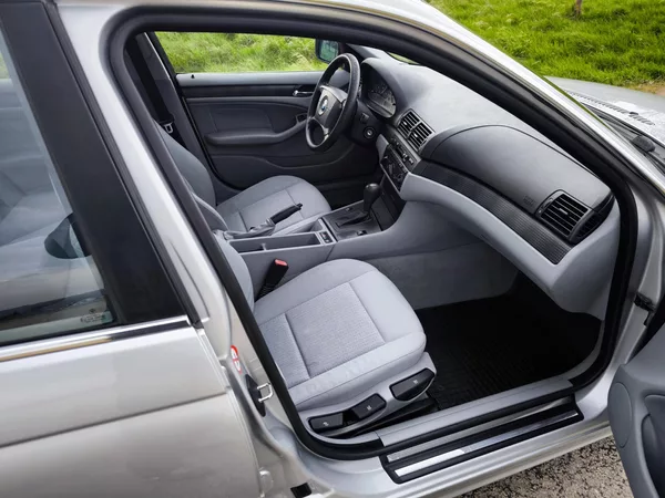 BMW Řada 3 320iAUTOMAT 6VÁLCŮ*BEZ KOROZE* - foto 28