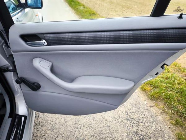 BMW Řada 3 320iAUTOMAT 6VÁLCŮ*BEZ KOROZE* - foto 38