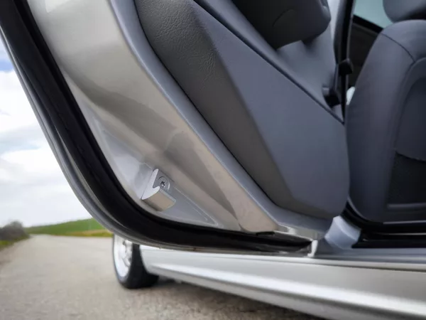 BMW Řada 3 320iAUTOMAT 6VÁLCŮ*BEZ KOROZE* - foto 43