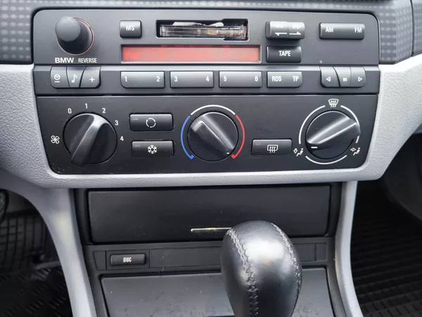BMW Řada 3 320iAUTOMAT 6VÁLCŮ*BEZ KOROZE* - foto 56