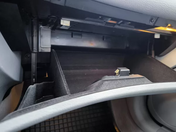 BMW Řada 3 320iAUTOMAT 6VÁLCŮ*BEZ KOROZE* - foto 59