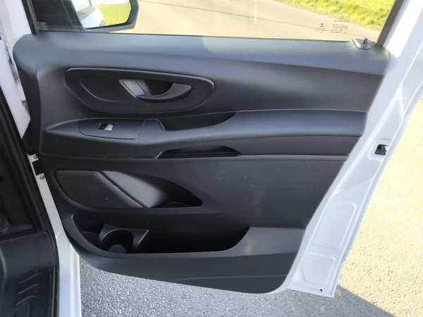 Mercedes-Benz Vito 116CDI 120kW LONG LÍTAČKY WEB. - foto 22