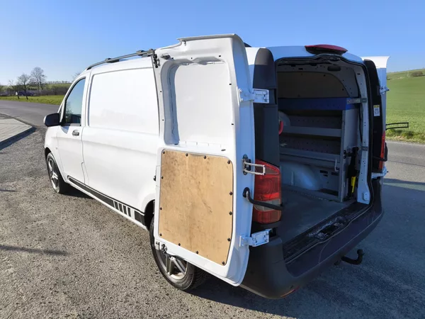 Mercedes-Benz Vito 116CDI 120kW LONG LÍTAČKY WEB. - foto 36