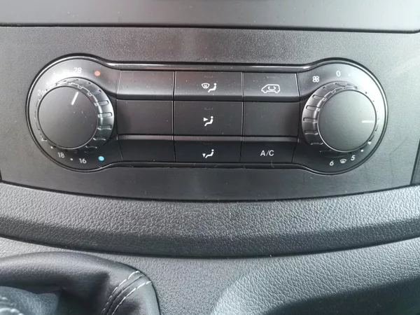 Mercedes-Benz Vito 116CDI 120kW 84.000km LONG - foto 37