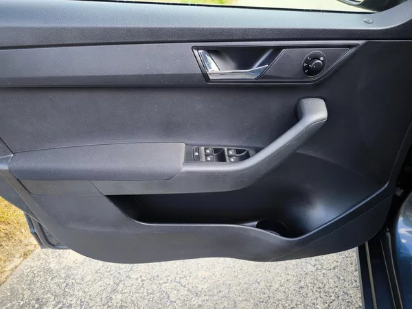 Škoda Fabia III 1,4TDI 66kW STYLE Com.1Maj - foto 17