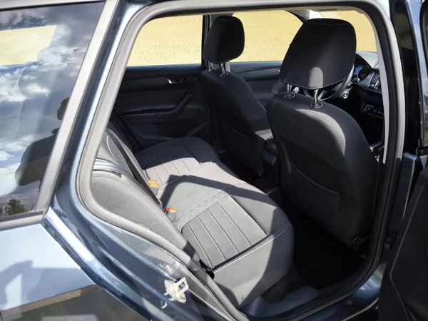 Škoda Fabia III 1,4TDI 66kW STYLE Com.1Maj - foto 25