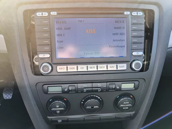 Škoda Octavia 1,9TDI 77kW *NOVÉ ROZVODY* - foto 41