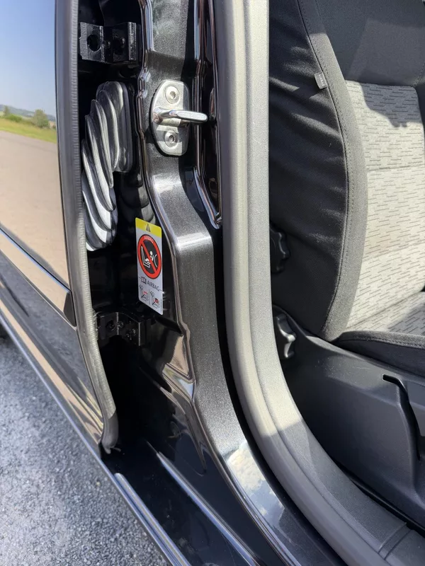 Škoda Octavia 2,0TDI 103 kW ELEGANCE 1MAJITE - foto 20