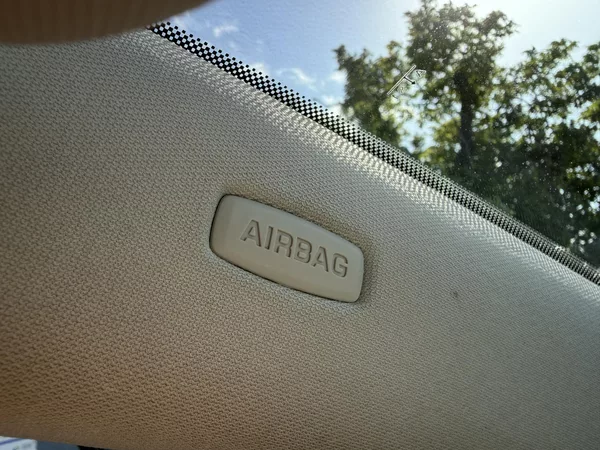 Škoda Octavia 2,0TDI 103 kW ELEGANCE 1MAJITE - foto 37