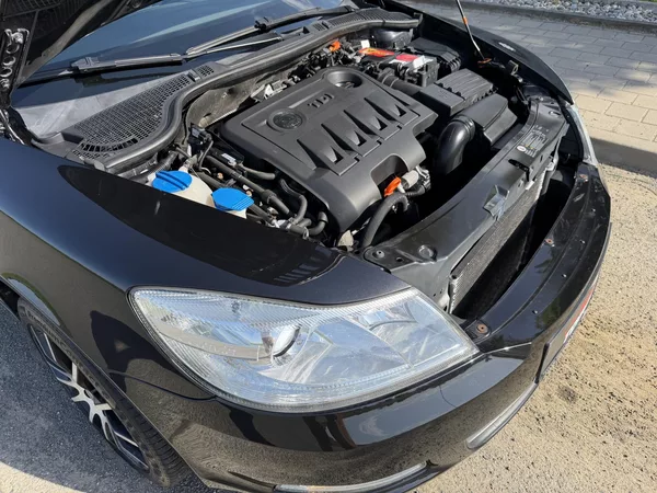 Škoda Octavia 2,0TDI 103 kW ELEGANCE 1MAJITE - foto 45