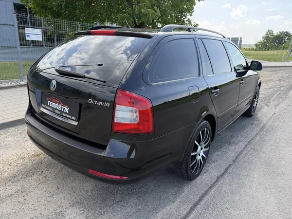 Škoda Octavia 2,0TDI 103 kW ELEGANCE 1MAJITE - foto 5
