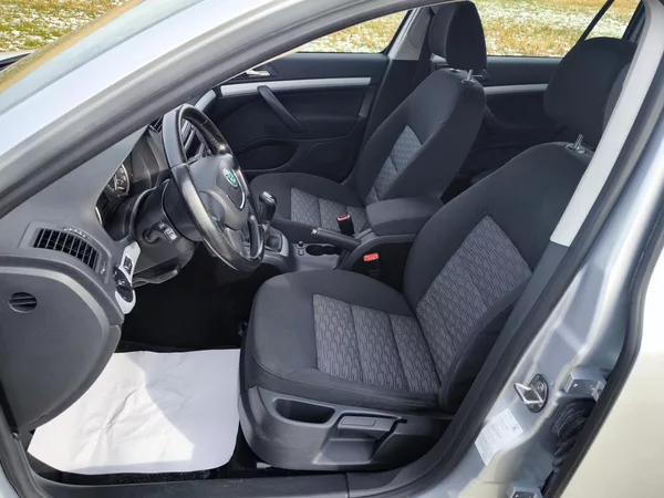 Škoda Octavia 1,4TSI 90kW 1 MAJITEL - foto 14