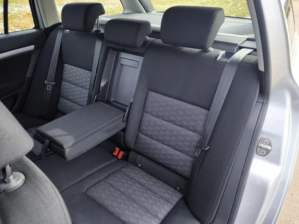 Škoda Octavia 1,4TSI 90kW 1 MAJITEL - foto 27